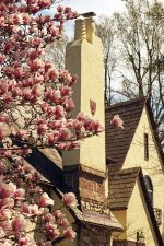 Tudor Revival, Virginia Avenue